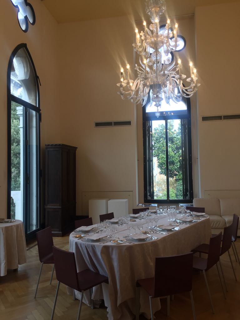 Temporary Concept Restaurant in Italy