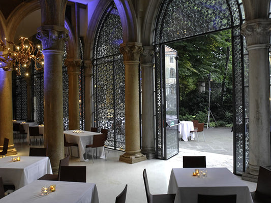Temporary Concept Restaurant in Italy